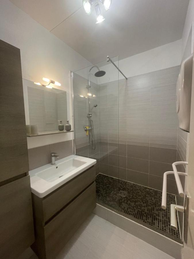 Appartement T2 Proche Carqueiranne